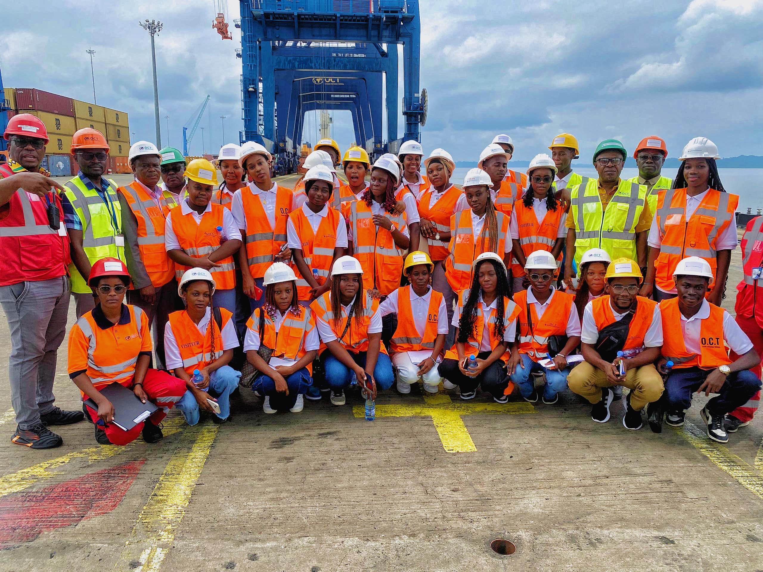 Port maritime et installations portuaires