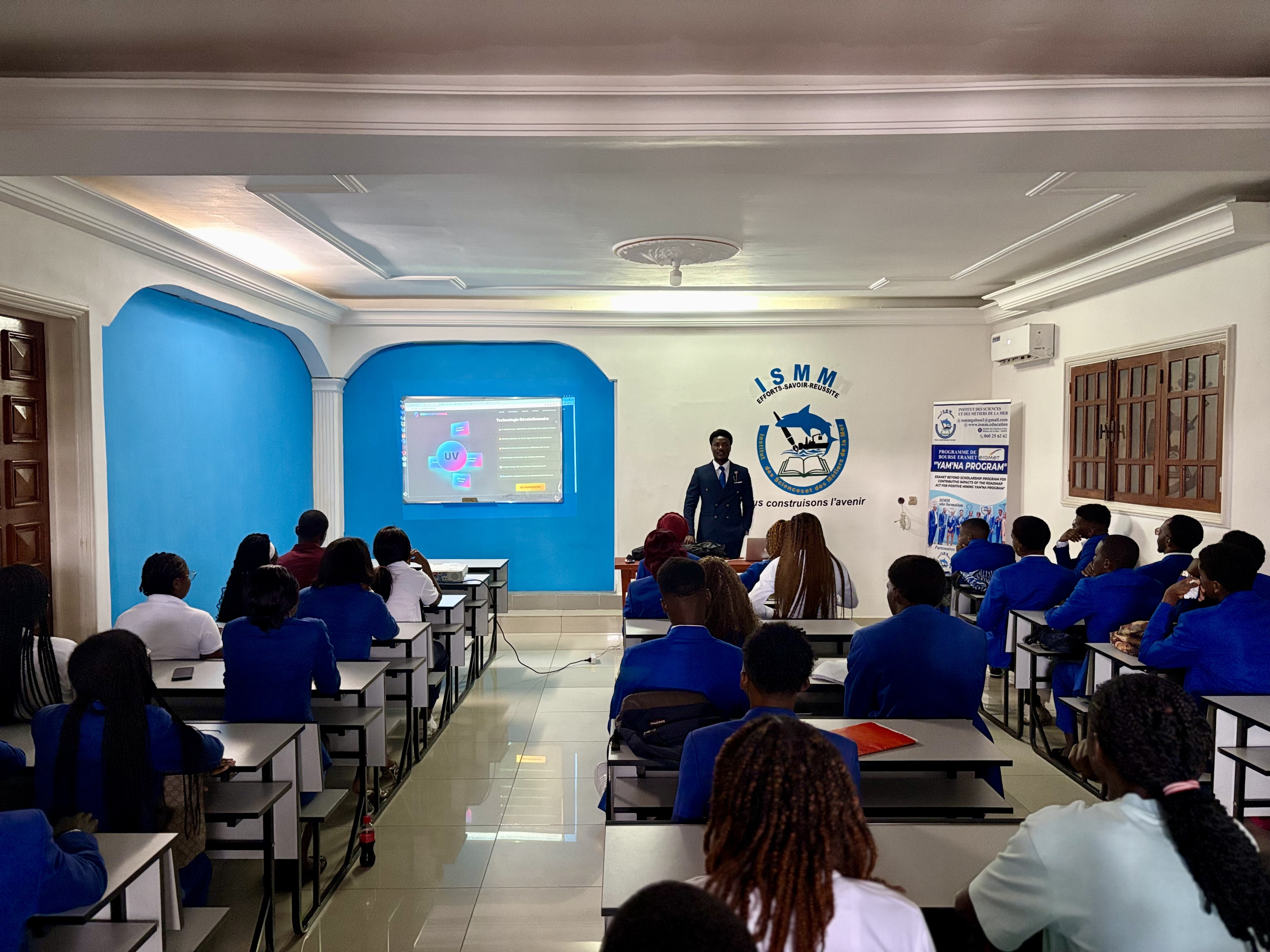 Présentation UV en classe